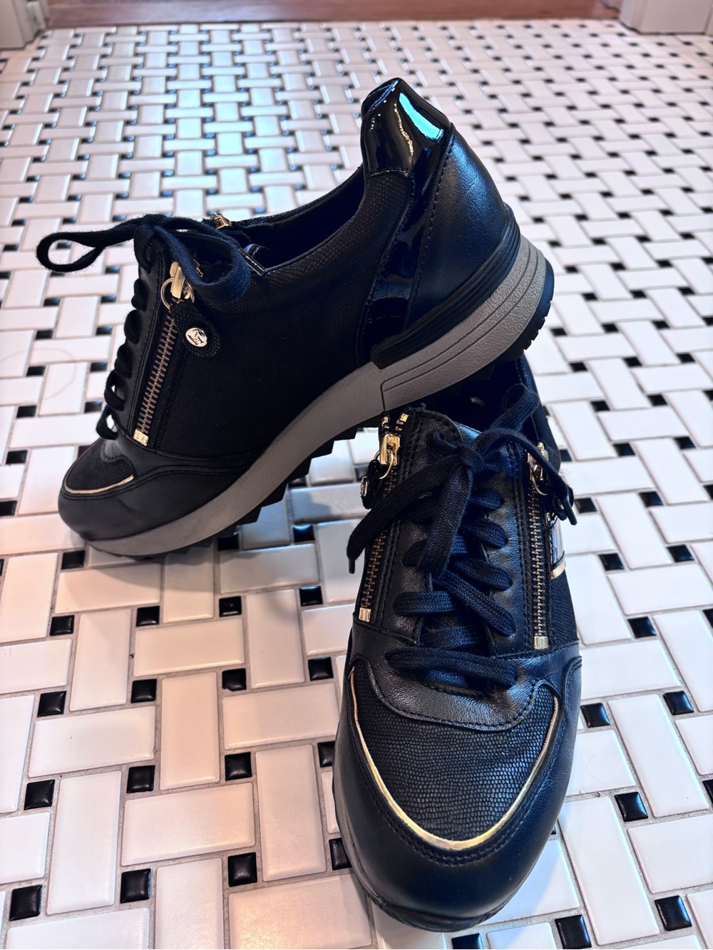 Mephisto 6 1/2 Black Women's Fashion Sneaker with Gold Accents